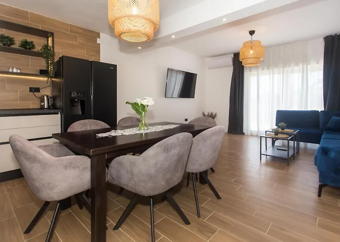 Apartments Mirni Kutak