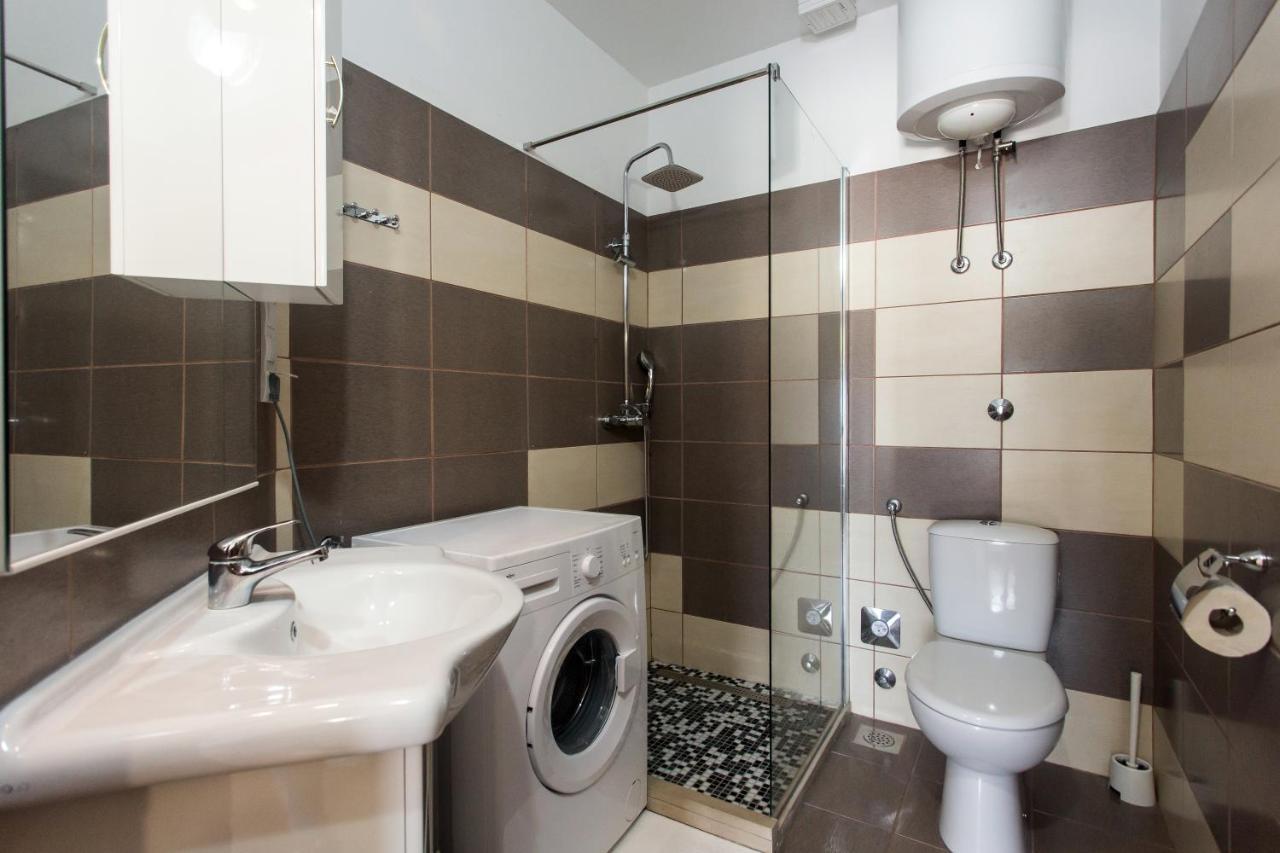 Apartment Mirni Kutak *